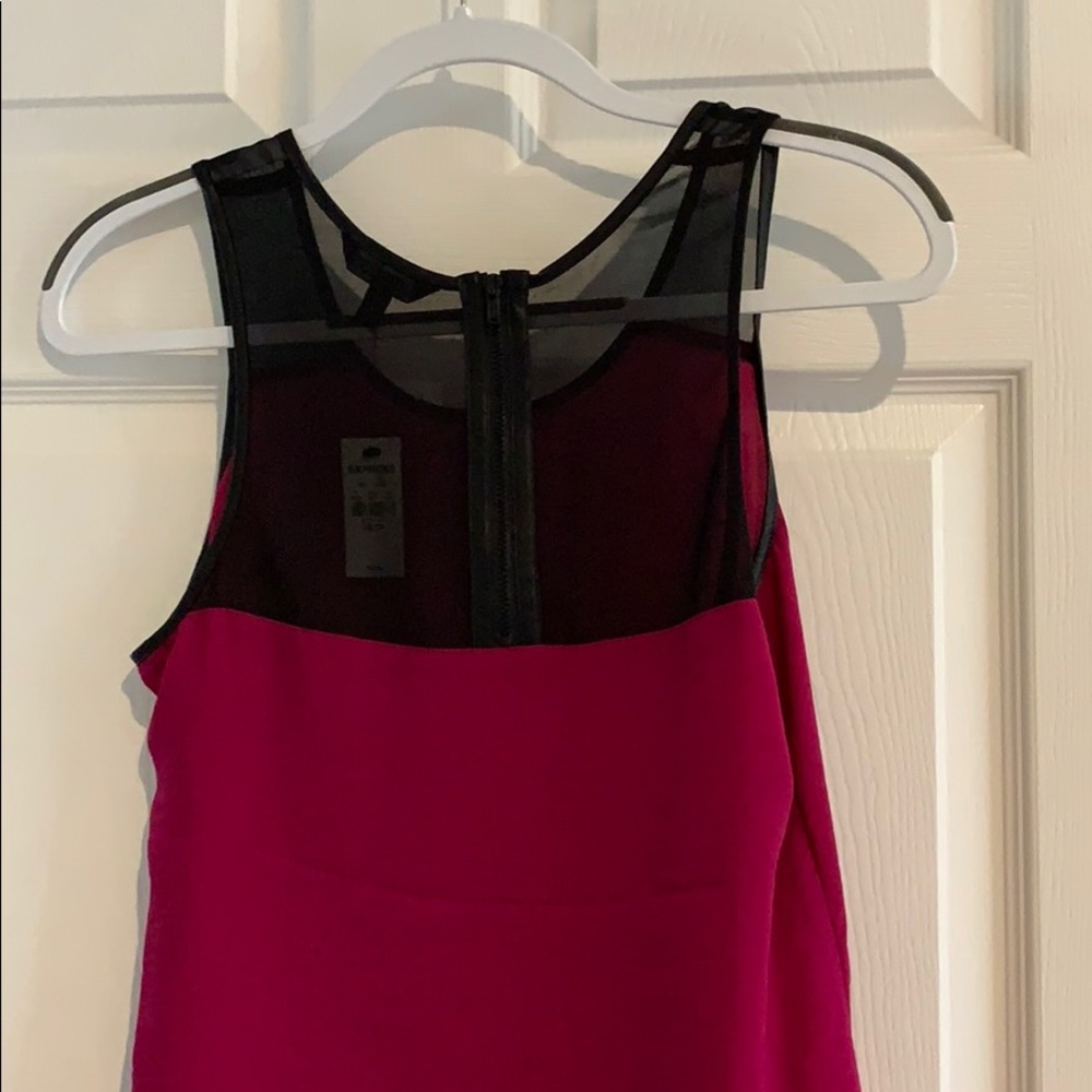 NWT Express Top - Picture 3 of 4
